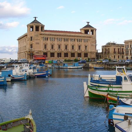 Ortigia House Appartement Syracuse Buitenkant foto